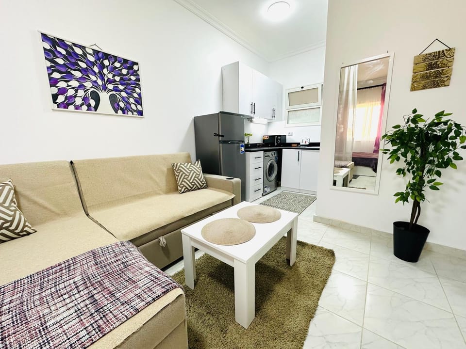 Lotus Elegant Pool View Apartment in Hurghada