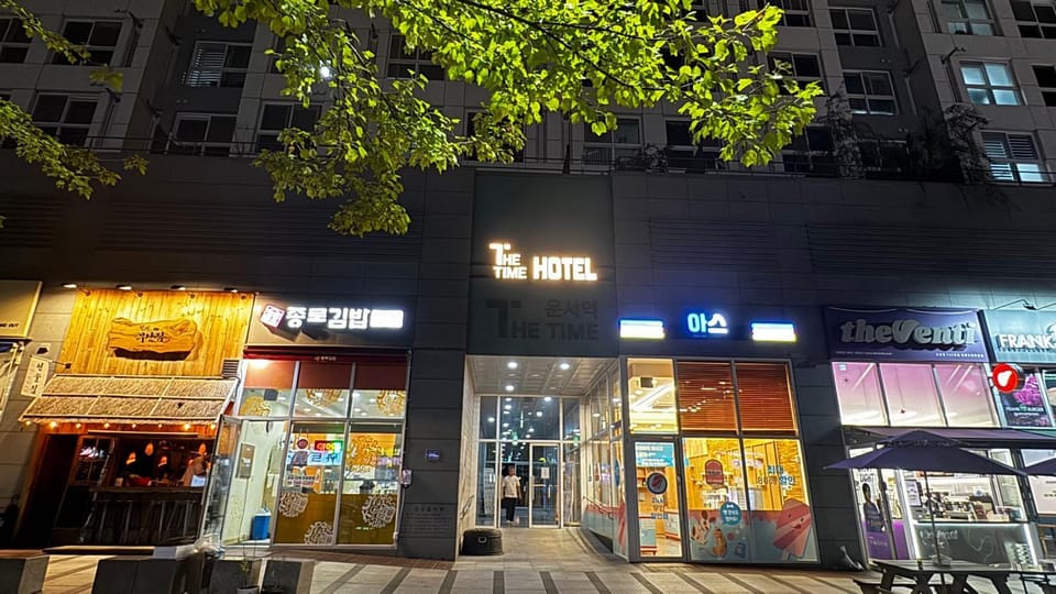 Property building, Night