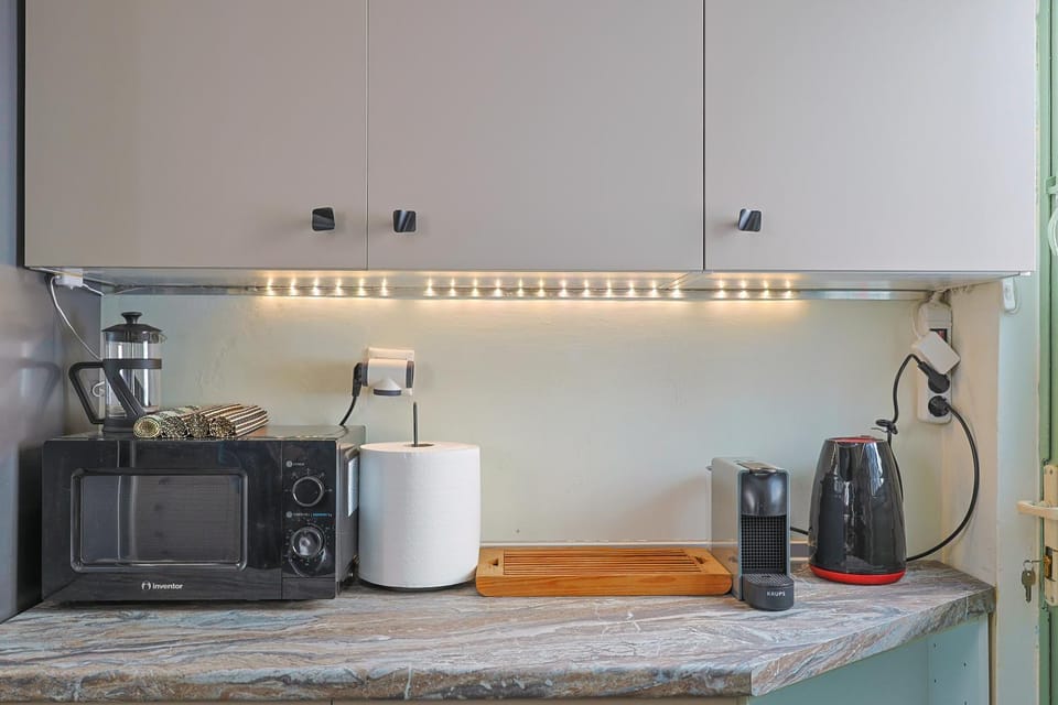 Coffee/tea facilities, minibar
