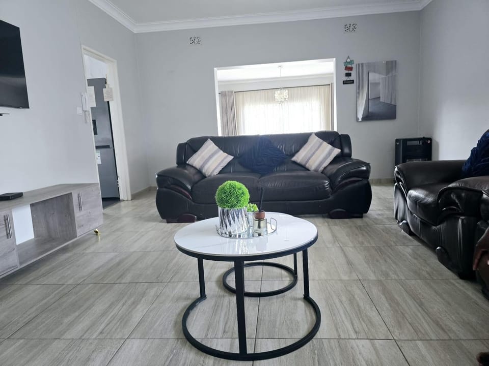 Casamaya Avondale Harare Newly renovated House in Harare