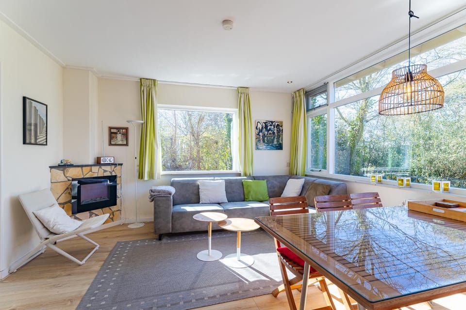Welcome in - Vakantiehuis met royale tuin I Oosterpark 77, Oostkapelle House in Oostkapelle