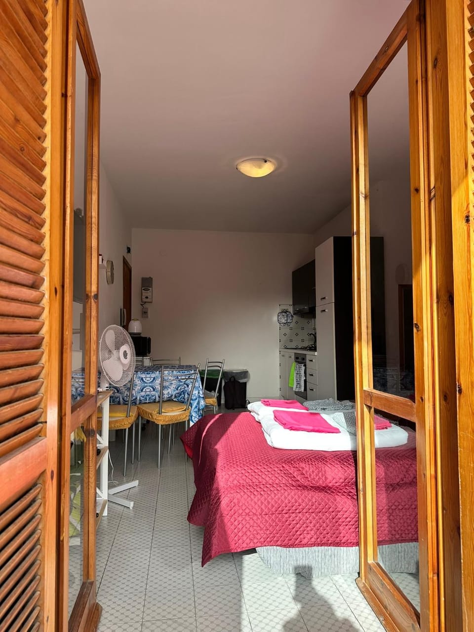 Property building, Bed
