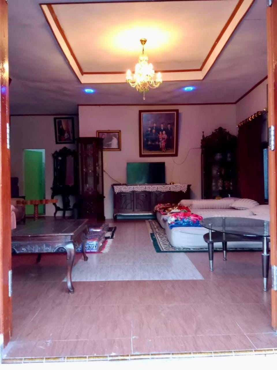Buhit Guest House Samosir Bed and Breakfast in Indonesia