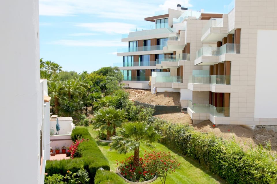 Garden, Garden view