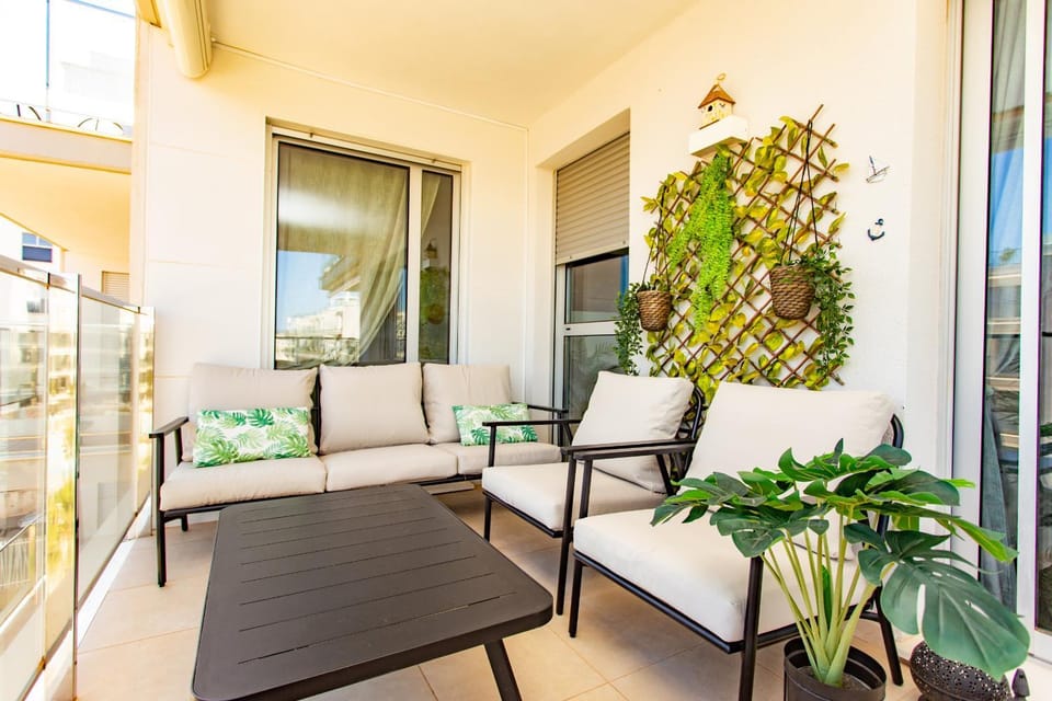 Balcony/Terrace, Balcony/Terrace