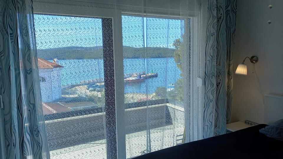 Natural landscape, View (from property/room), Balcony/Terrace, Sea view