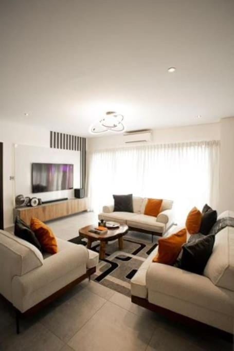 2 Bedroom Luxury Apartment @ The Signature Apartments Apartment in Accra