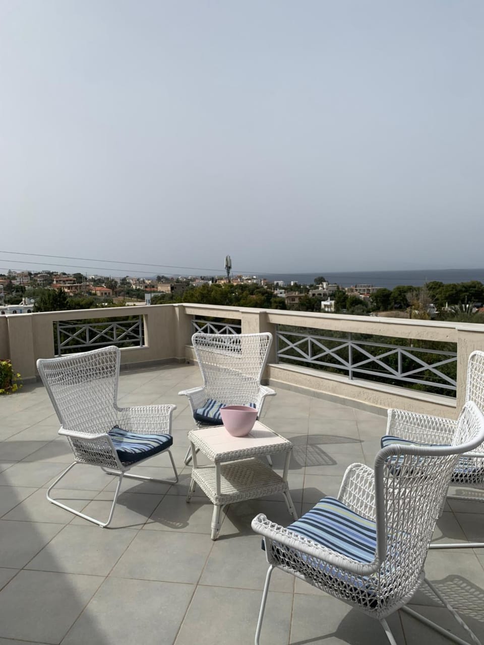 For a good hospitality House in Islands