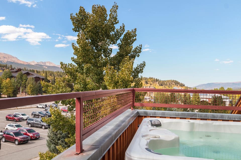 Park Avenue Lofts 305 by Great Western Lodging Apartment in Breckenridge