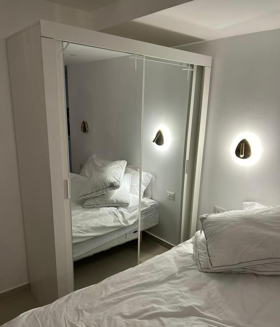 Bedroom, wardrobe