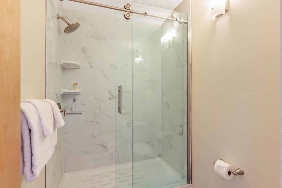 Powderhorn A405 by Great Western Lodging Apartment in Breckenridge