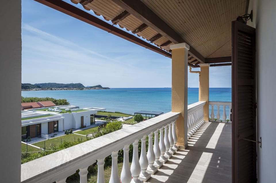 Property building, Sea view