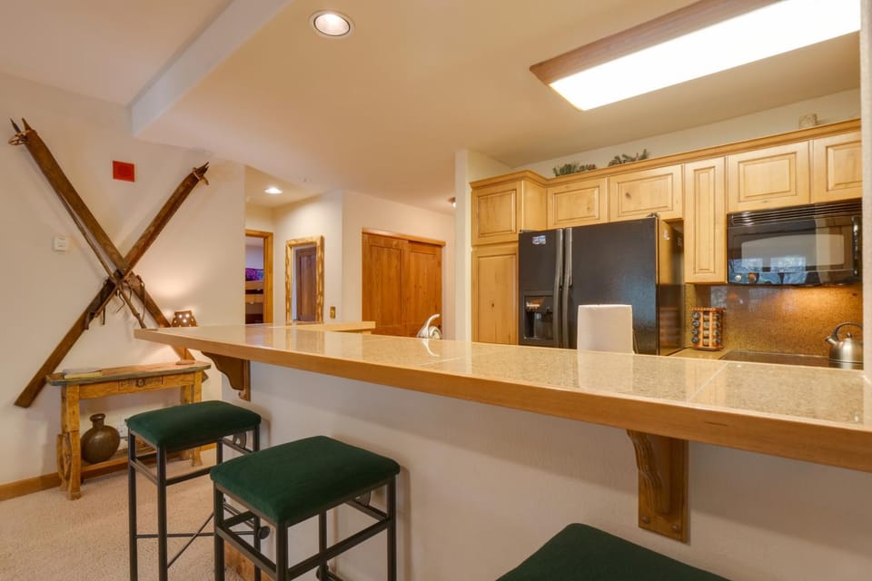 Riverbend Lodge 105 by Great Western Lodging Apartment in Breckenridge