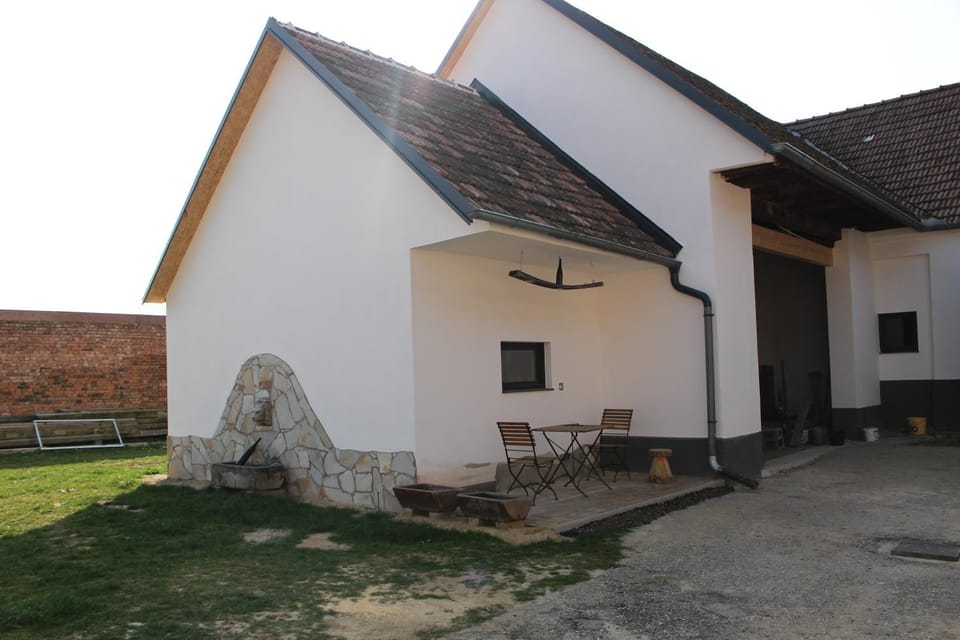 Property building, Patio, Patio