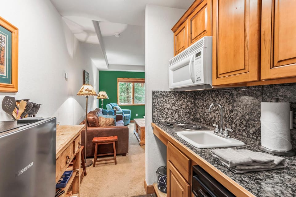 Riverbend Lodge 109 by Great Western Lodging Apartment in Breckenridge