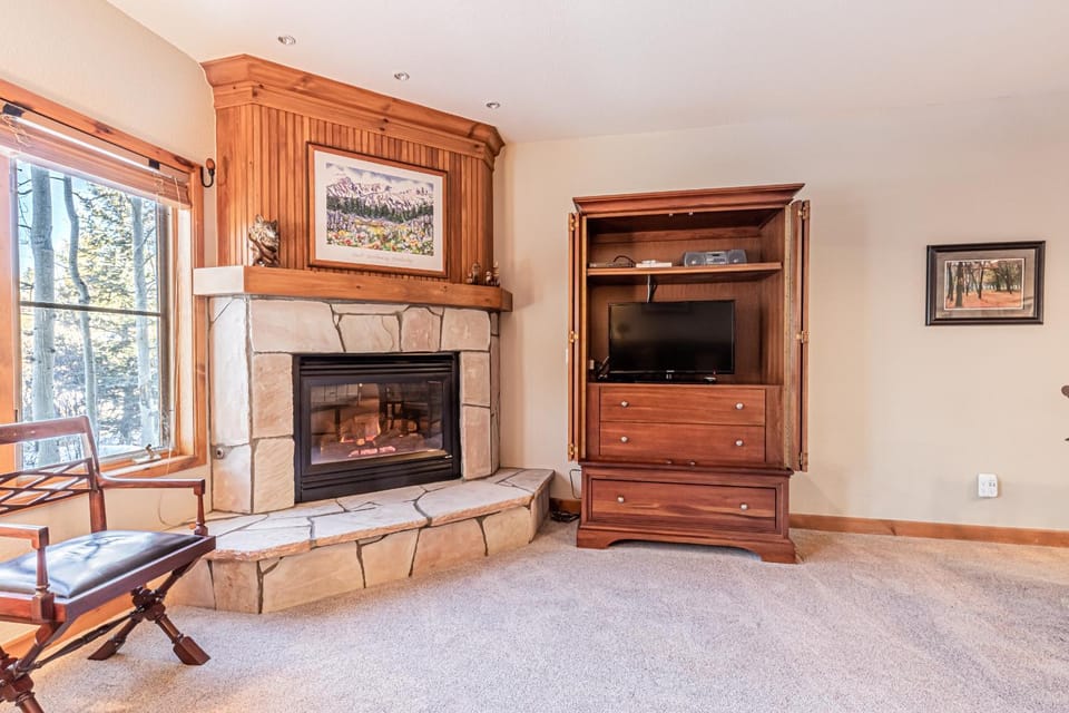 Riverbend Lodge 120 by Great Western Lodging Apartment in Breckenridge