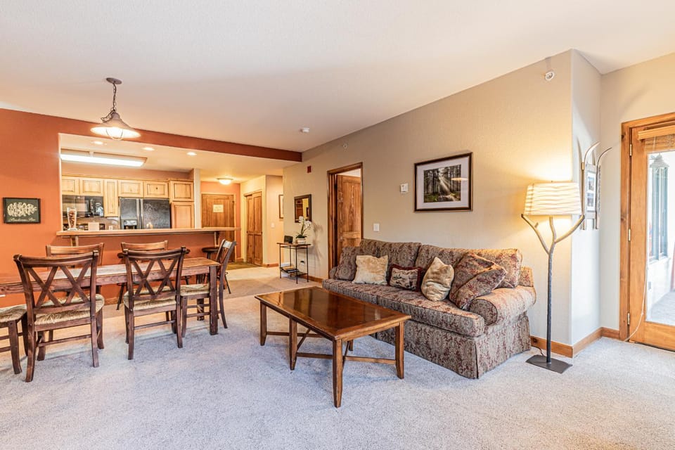 Riverbend Lodge 120 by Great Western Lodging Apartment in Breckenridge