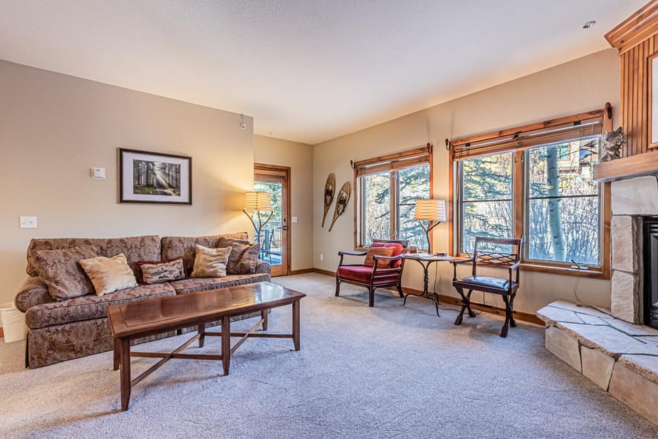 Riverbend Lodge 120 by Great Western Lodging Apartment in Breckenridge