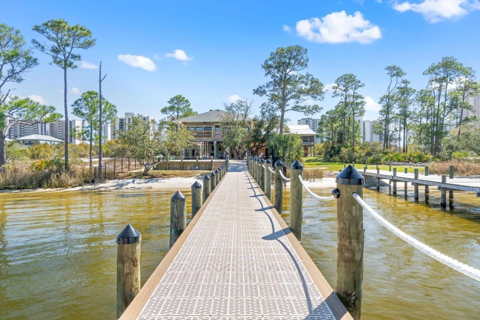 Cotton Bayou Fish Camp House in Orange Beach