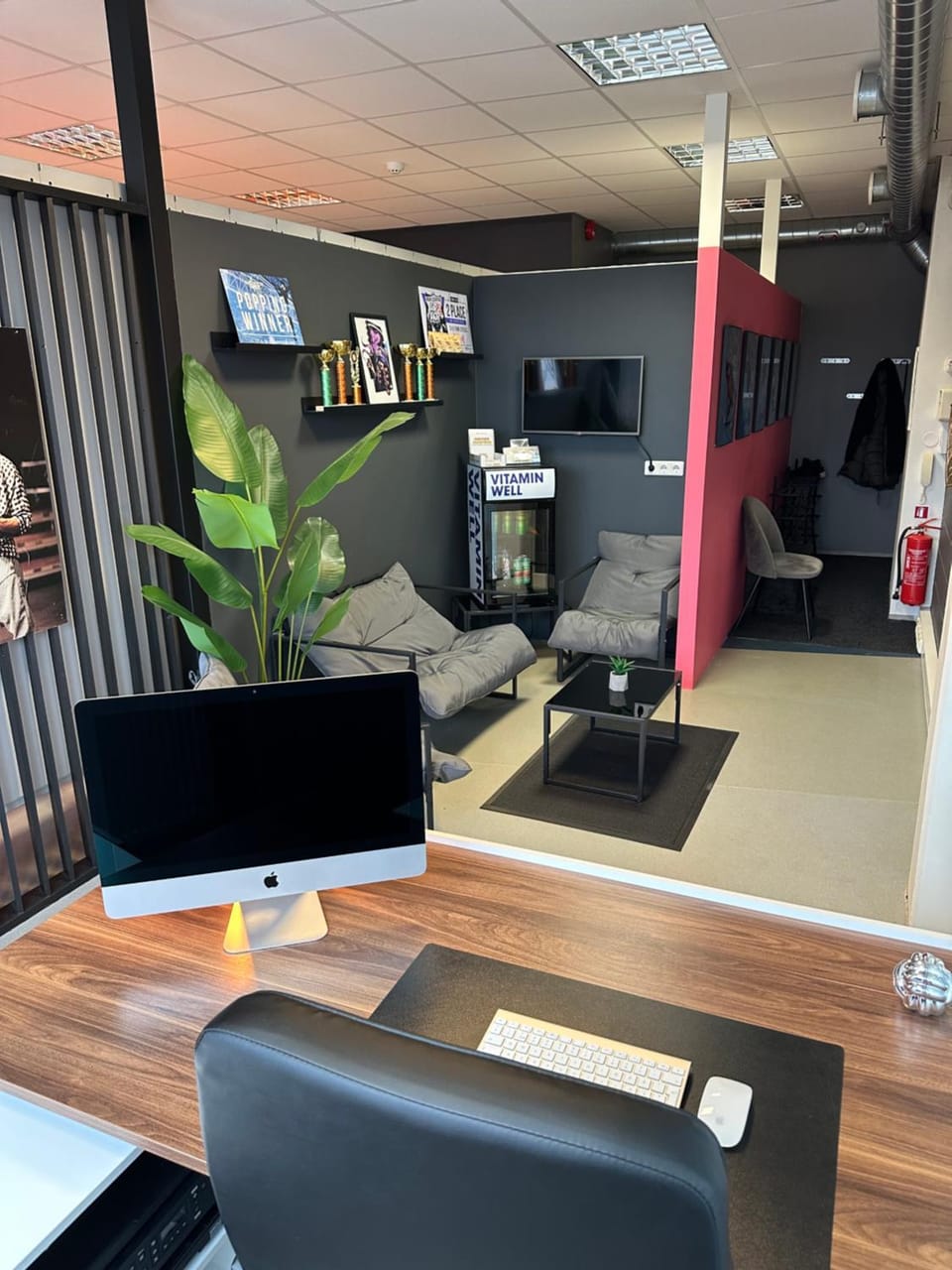 TV and multimedia, Seating area