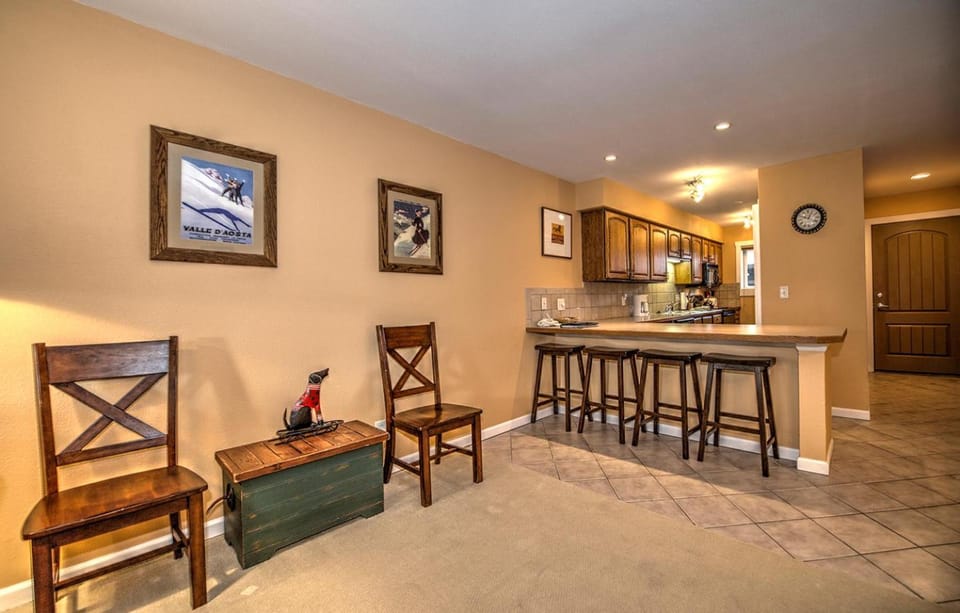 Sawmill Creek Condo 106 by Great Western Lodging Apartment in Breckenridge