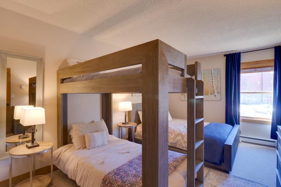 Sawmill Creek Condo 201 by Great Western Lodging Apartment in Breckenridge