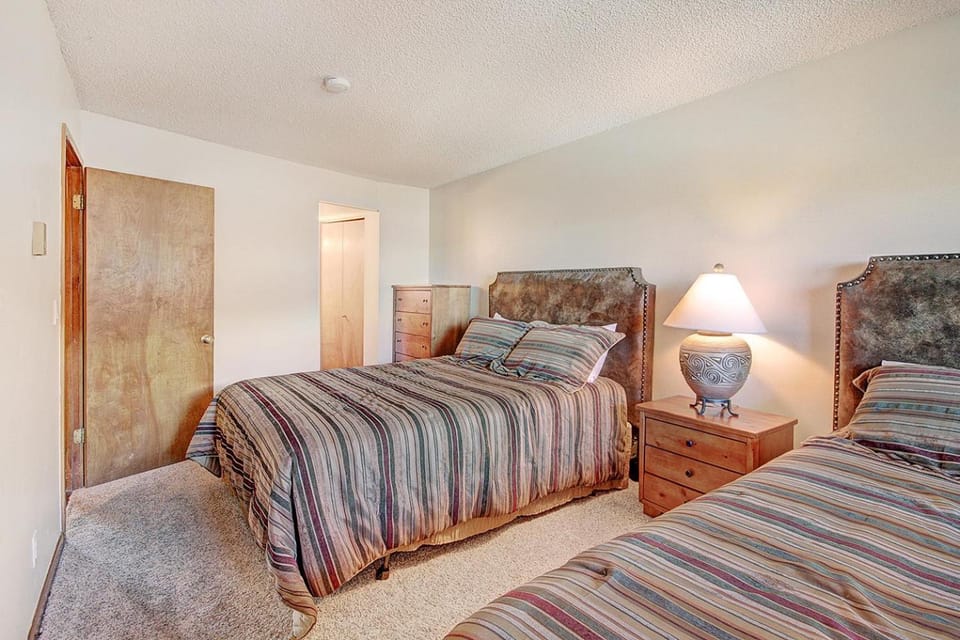 Sawmill Creek Condo 205 by Great Western Lodging Apartment in Breckenridge