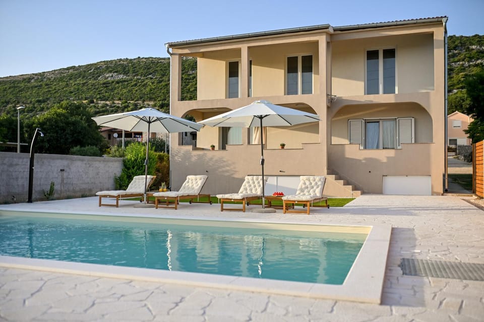 Mendula Country Suite Villa in Šibenik-Knin County, Croatia