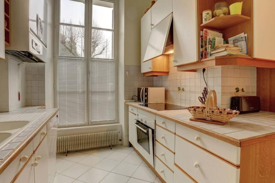 LE Saint Martin Apartment in Versailles