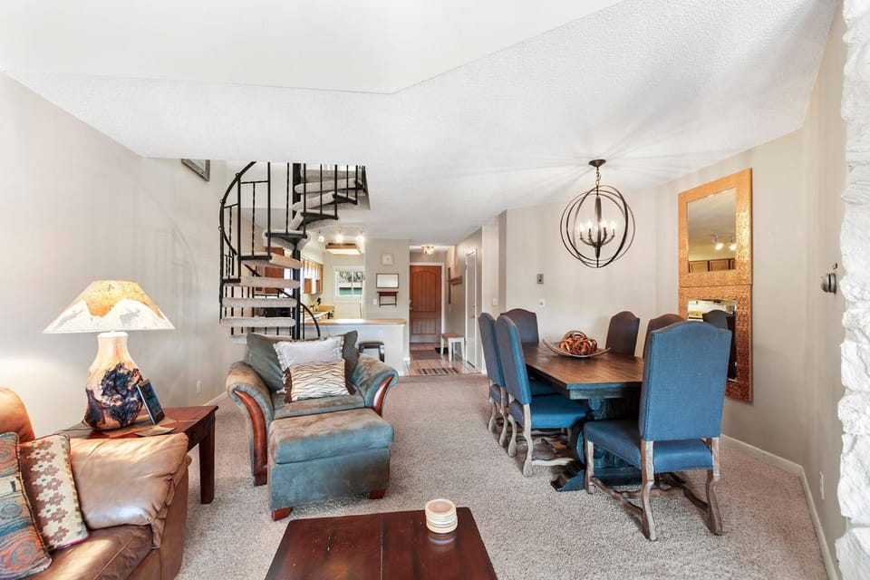 Sawmill Creek Condo 406 by Great Western Lodging Apartment in Breckenridge