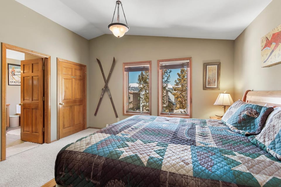 Ski View Cabin by Great Western Lodging Cabin in Breckenridge