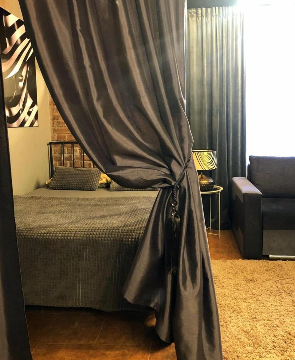 Happy House A Grey Apartment in Klaipėda