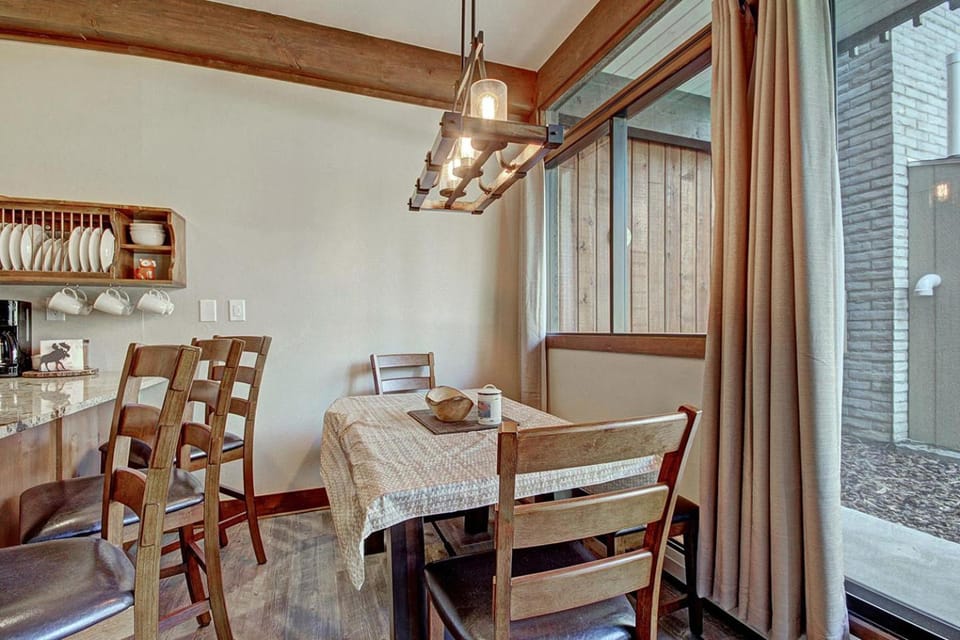 Tamarisk 103 by Great Western Lodging Apartment in Breckenridge