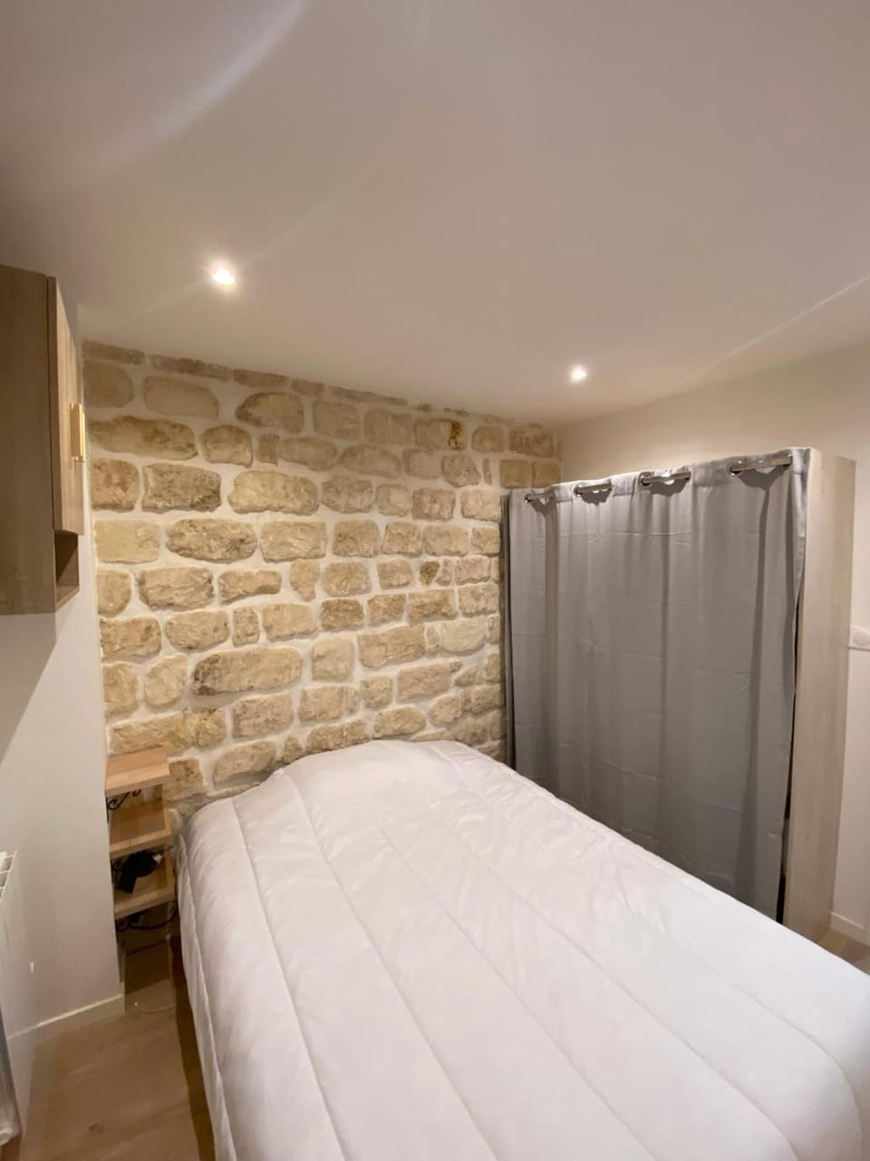 Appartement neuf à louer, Paris Sacré Cœur Apartment in Paris