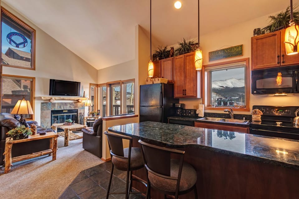 Tyra Aspen 8 by Great Western Lodging Apartment in Breckenridge