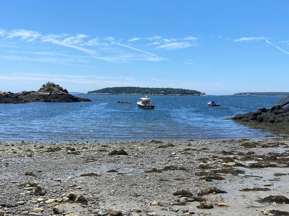 Christmas Cove Inn Bed and Breakfast in South Bristol