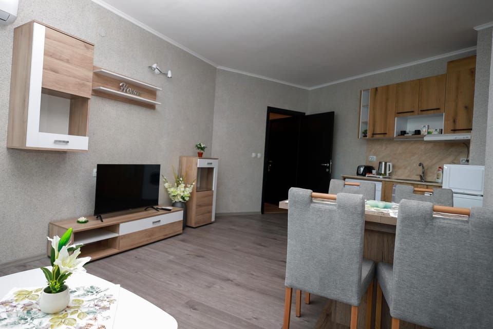 Sunset Apartment Atlantis Resort Apartment in Burgas