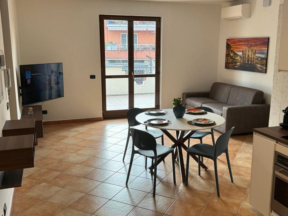 Communal lounge/ TV room, Living room, Evening entertainment