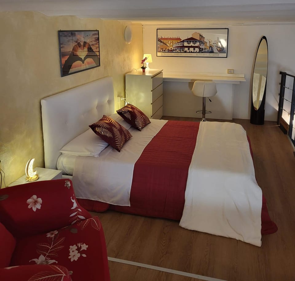 LOFT BORGO 13 Apartment in Como