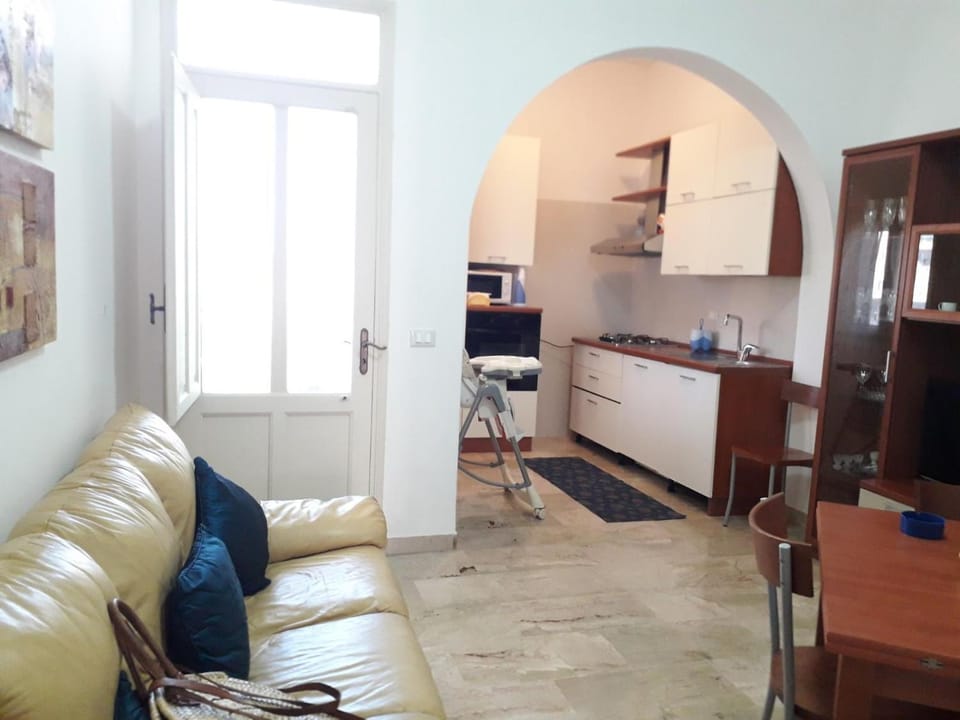 Kitchen or kitchenette, Living room, dishwasher, microwave, oven, kitchen