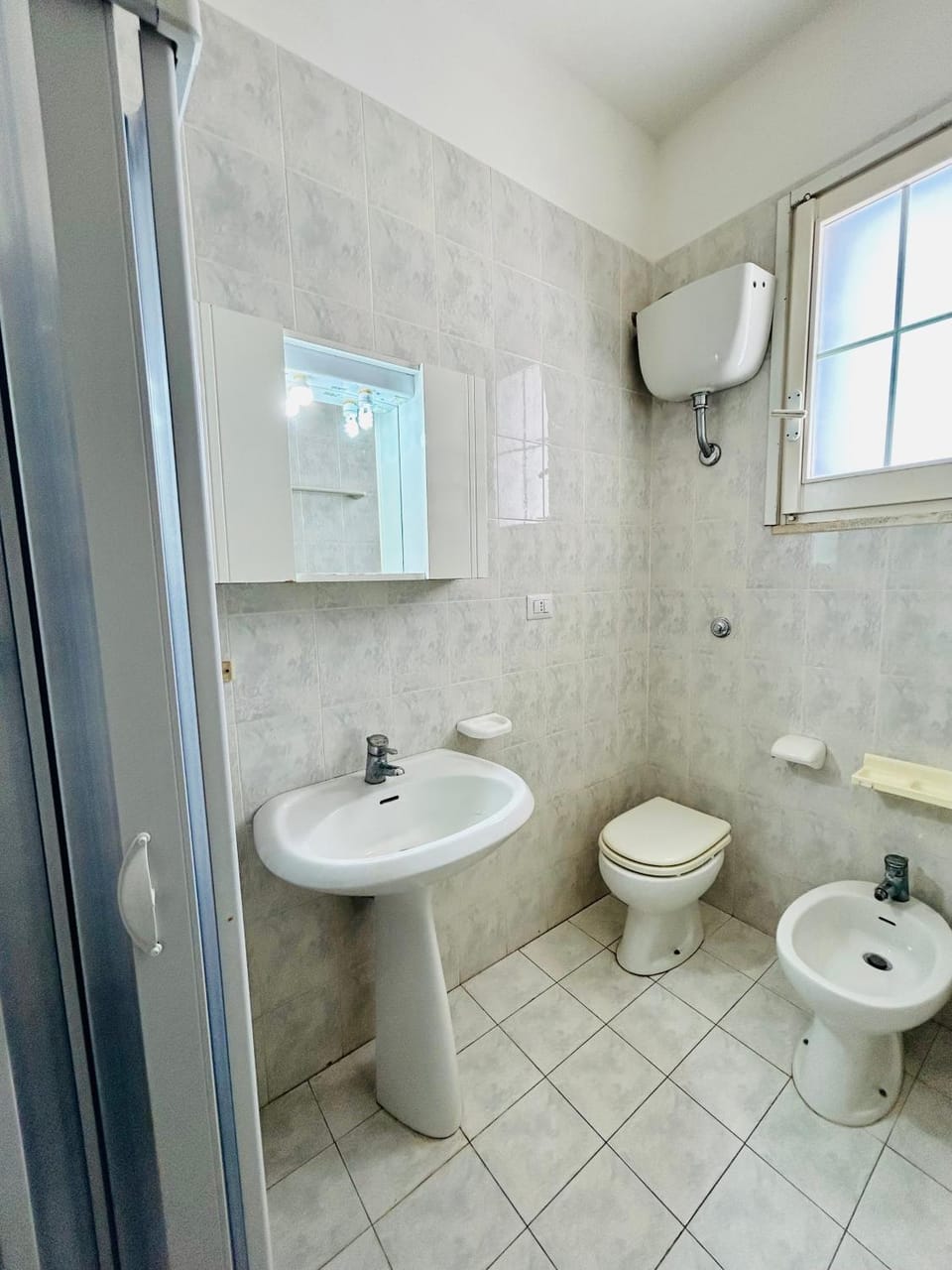 Shower, Toilet, Bathroom, bidet