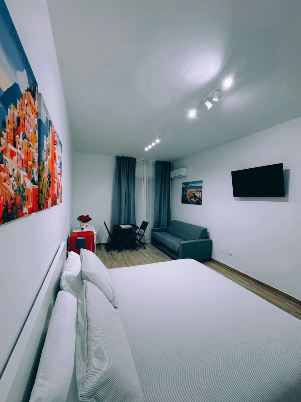 EllePì Rooms Bed and Breakfast in Naples