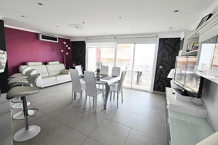 Sun Beach Playa Centro de Guardamar Apartment in Vega Baja del Segura