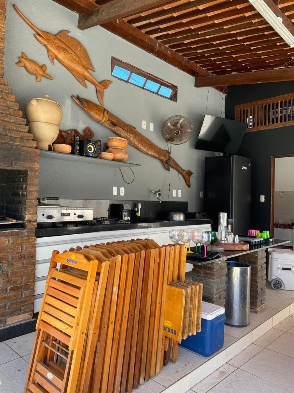 Dining area, pet friendly, stove
