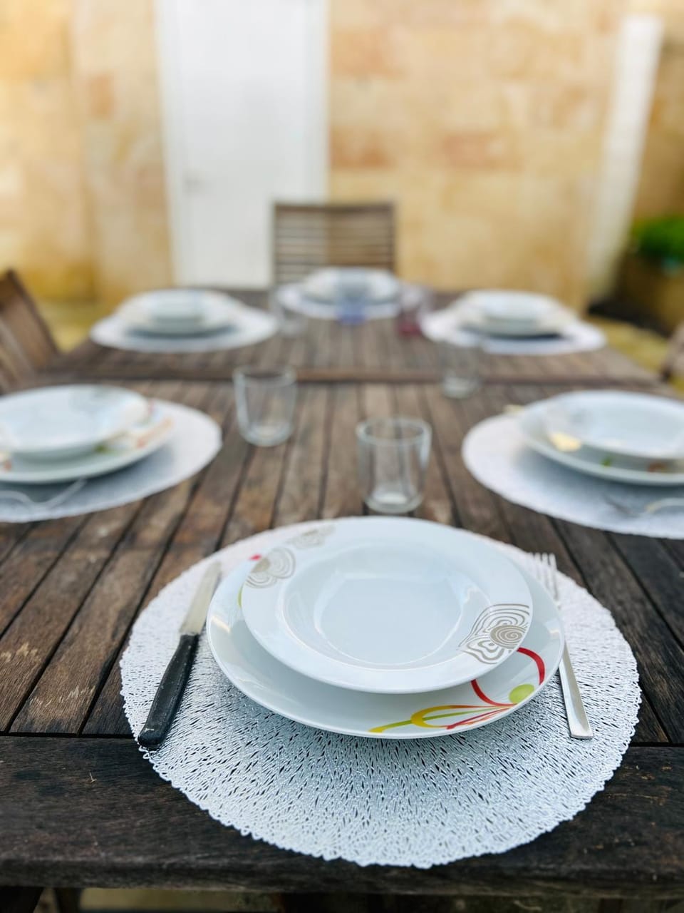 Dining area, Food