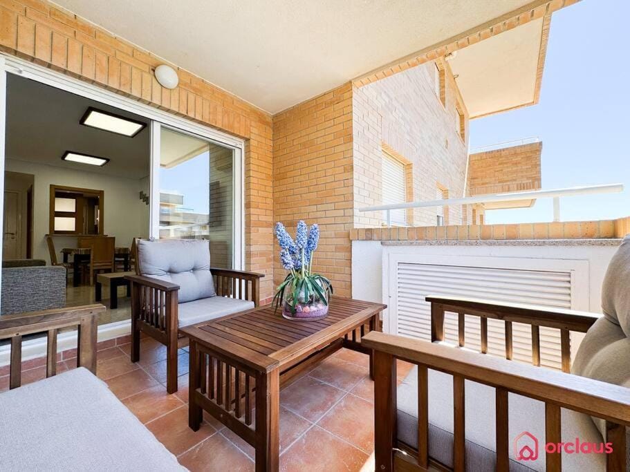 El Jardín Apartment in Valencian Community
