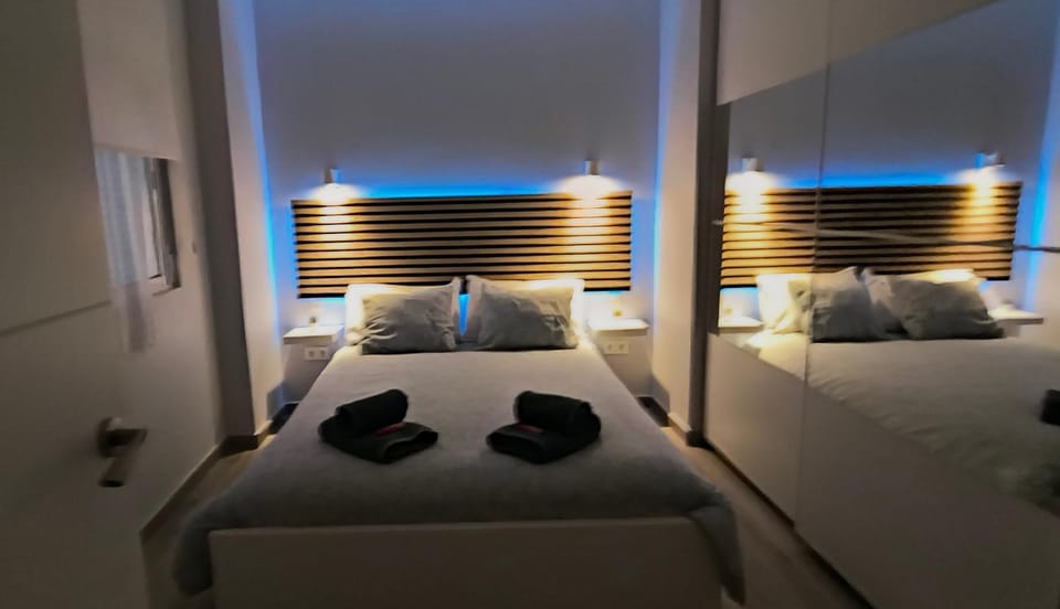 Cozy Home Old Town Apartment in La Palma