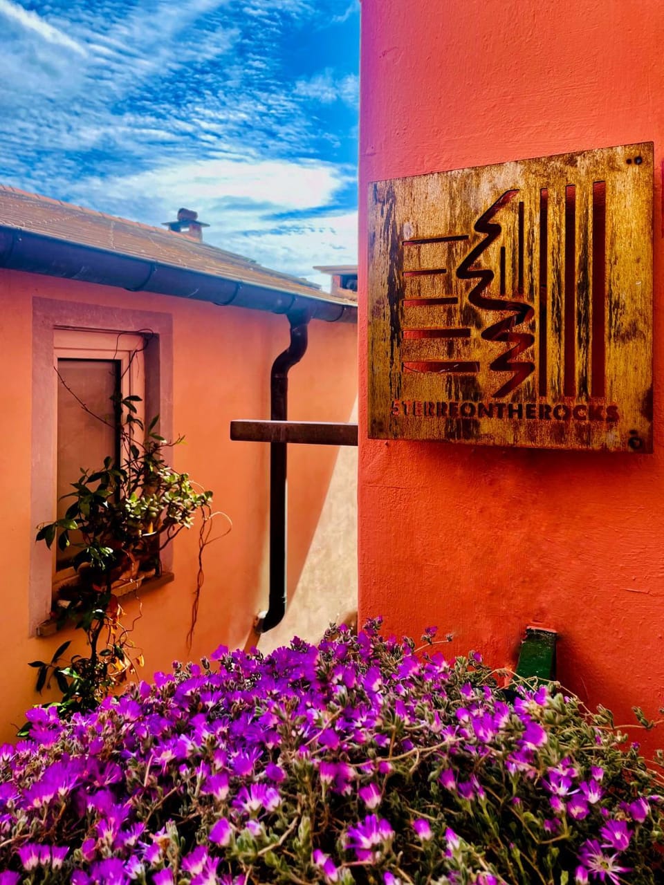 Property building, Decorative detail