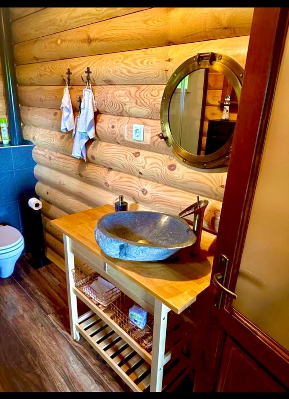 Naarden with Sauna and Jacuzzi Chalet in Budapest