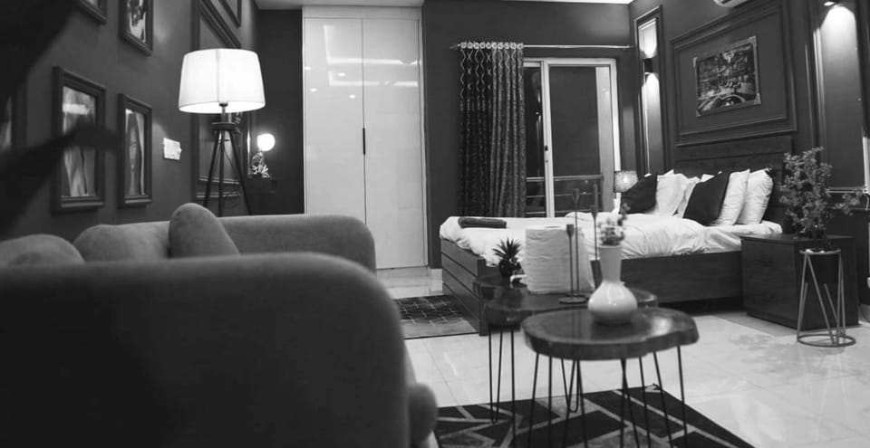 Zameen Opal luxury Stay LDA Avenue Raiwind Rd Apartment in Lahore